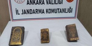 Ankara'da 13. yüzyıla ait olduğu değerlendirilen İbranice 3 kitap ele geçirildi