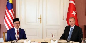 Erdoğan, Malezya Başbakanı Enver İbrahim'i kabul etti