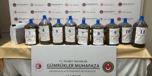 Bolat, bir tırda 216,6 kilogram sıvı metamfetamin ele geçirildiğini duyurdu