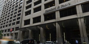 S&P, Türk ekonomisindeki yeniden dengelenmeyi "pozitif" değerlendirdi