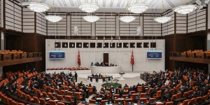 Çalışan emekliye 5 bin lira ikramiye TBMM'den geçti