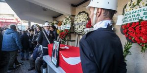 Yaşar Okuyan Yalova'da son yolculuğuna uğurlandı