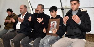 Şehit Erenoğlu, arkadaşlarını yalnız bırakmamak için gazi olduktan sonra görevine dönmüş