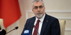 Işıkhan: (Emeklilerin bayram ikramiyesinde artış talebi) Hükümet olarak bu adımı atmaya hazırız