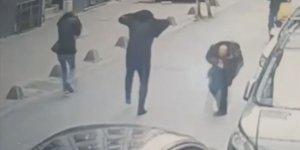 Küçükçekmece'de AK Parti'nin seçim çalışması sırasındaki silahlı saldırıyla ilgili yeni görüntülere ulaşıldı