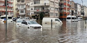 Antalya'da selden etkilenen 4 ilçe "afet bölgesi" ilan edildi