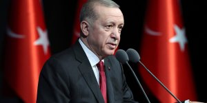 Erdoğan: Çanakkale Zaferi, 'Çanakkale Geçilmez' sözünü tarihe nakşeden şanlı bir destan olmuştur