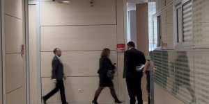"Para Sayma" görüntülerine ilişkin soruşturmada 2 kişi ifade vermek üzere adliyeye geldi