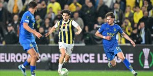 Fenerbahçe UEFA Avrupa Konferans Ligi’nde çeyrek finalde