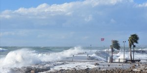 Meteorolojiden denizlerde fırtına uyarısı