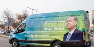 Yerel seçim kampanyalarında park halindeki araçlar billboard gibi kullanıldı