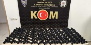 SİLAH KAÇAKÇILARINA GEÇİT YOK / Manisa'da 100 kaçak tabanca yakalandı