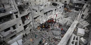 İsrail ordusunun Gazze'ye yönelik saldırılarında en az 22 Filistinli öldü