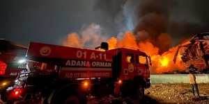 Adana'da motosiklet üretim tesisinde yangın çıktı!