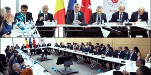 Ticaret Bakanı Bolat, Brüksel'de Türk iş insanları ve STK temsilcileriyle buluştu