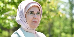 Emine Erdoğan LGS'ye girecek öğrencilere başarı diledi
