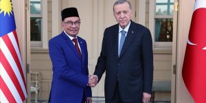 Cumhurbaşkanı Erdoğan, diplomasi trafiğini bayramın 2. günü de sürdürdü