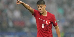 İspanyol basını manşete çıkardığı milli futbolcu Arda Güler'i övdü