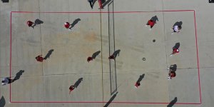 Türkiye-Yunanistan sınırında voleybol dostluk maçı oynandı