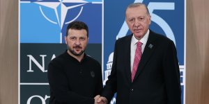 Cumhurbaşkanı Erdoğan, Ukrayna Devlet Başkanı Zelenskiy ile bir araya geldi