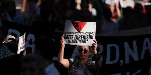 İsrail'in İstanbul Başkonsolosluğu önünde Filistin'e destek eylem