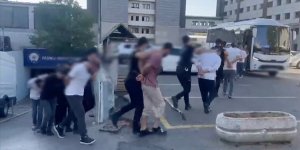 İstanbul'da uyuşturucu satıcılarına yönelik operasyonda 43 şüpheli tutuklandı
