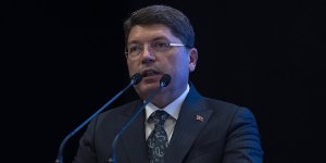 Bakan Tunç: (Can Atalay'ın hukuki durumu) Yeniden yargılama yapılmadığı müddetçe TBMM'de okunan kesin hükümdür