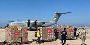 Türkiye'nin gönderdiği insani yardım Lübnan'a ulaştı!