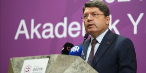 Tunç: Türkiye Yüzyılı'nın başında darbe anayasasıyla yolumuza devam etmek bizim için bir yüz karası