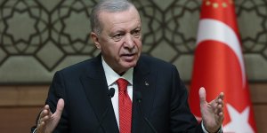 Erdoğan'dan milli tenisçi Zeynep Sönmez'e tebrik