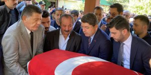 Bakan Tunç, maden göçüğünde hayatını kaybeden işçinin cenazesine katıldı
