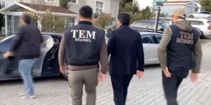 Görevden uzaklaştırılan Esenyurt Belediye Başkanı Özer'in gözaltına alındığı anlar kamerada