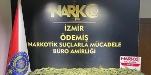 İzmir'de narkotik operasyonlarında gözaltına alınan 218 şüpheli tutuklandı