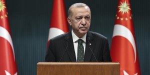 Erdoğan'dan CHP Genel Başkanı Özel hakkında suç duyurusu ve tazminat davası
