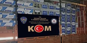 Kocaeli'de bir tırda 11 milyon 500 bin makaron ele geçirildi!