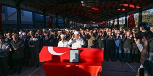 Eğitim sırasında şehit olan Deniz Teğmen Mustafa Kemal Öz Niğde'de defnedildi