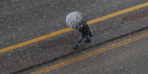 Meteorolojiden bazı bölgeler için kuvvetli sağanak ve fırtına uyarısı