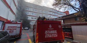 İstanbul Eğitim ve Araştırma Hastanesinde çıkan yangın itfaiye ekiplerince söndürüldü