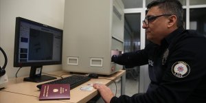 Kapıkule Sınır Kapısı'nda kullanılan yerli cihaz, sahte pasaport ve kimliğe geçit vermiyor