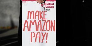 ABD'de Amazon'un 7 tesisindeki çalışanlar greve başladı