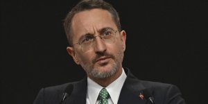 İletişim Başkanı Altun'dan "Dijital Dönüşüm Sürecinde Adalet ve Hakikat Mücadelesi" başlıklı başyazı