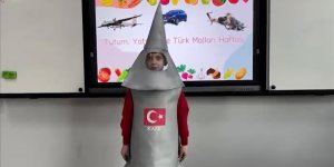İlkokul öğrencileri Yerli Malı Haftası kapsamında Bayraktar TB2 ve KAAN'ı tanıttı
