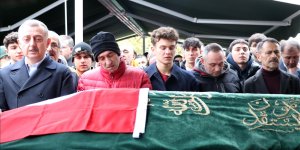 Milli judocu Emre Yazgan’ın cenazesinde acı kare: İkizi tabutunun başından ayrılmadı
