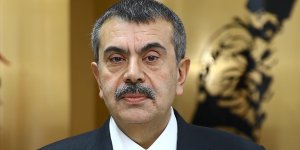 Milli Eğitim Bakanı Tekin, Meclis'te gazetecilerin sorularını yanıtladı