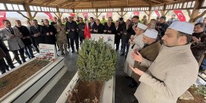 Şehit polis Fethi Sekin Elazığ'da kabri başında anıldı