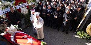 Yazar Selim İleri son yolculuğuna uğurlandı
