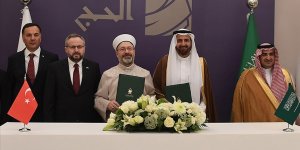 Diyanet İşleri Başkanı Erbaş, 2025 yılı hac protokolünü imzaladı
