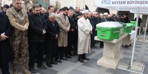 Bolu'da otel yangınında hayatını kaybeden üniversite öğrencisi Kayseri'de son yolculuğuna uğurlandı