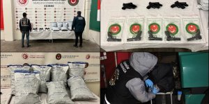 Kapıkule Sınır Kapısı'ndaki operasyonlarda ruhsatsız tabanca ve uyuşturucu ele geçirildi!