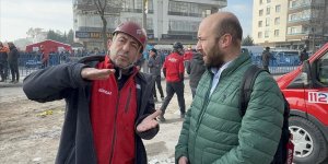 Cem öğretmen, Konya'da çöken binanın enkazındaki arama kurtarma çalışmalarına da koştu